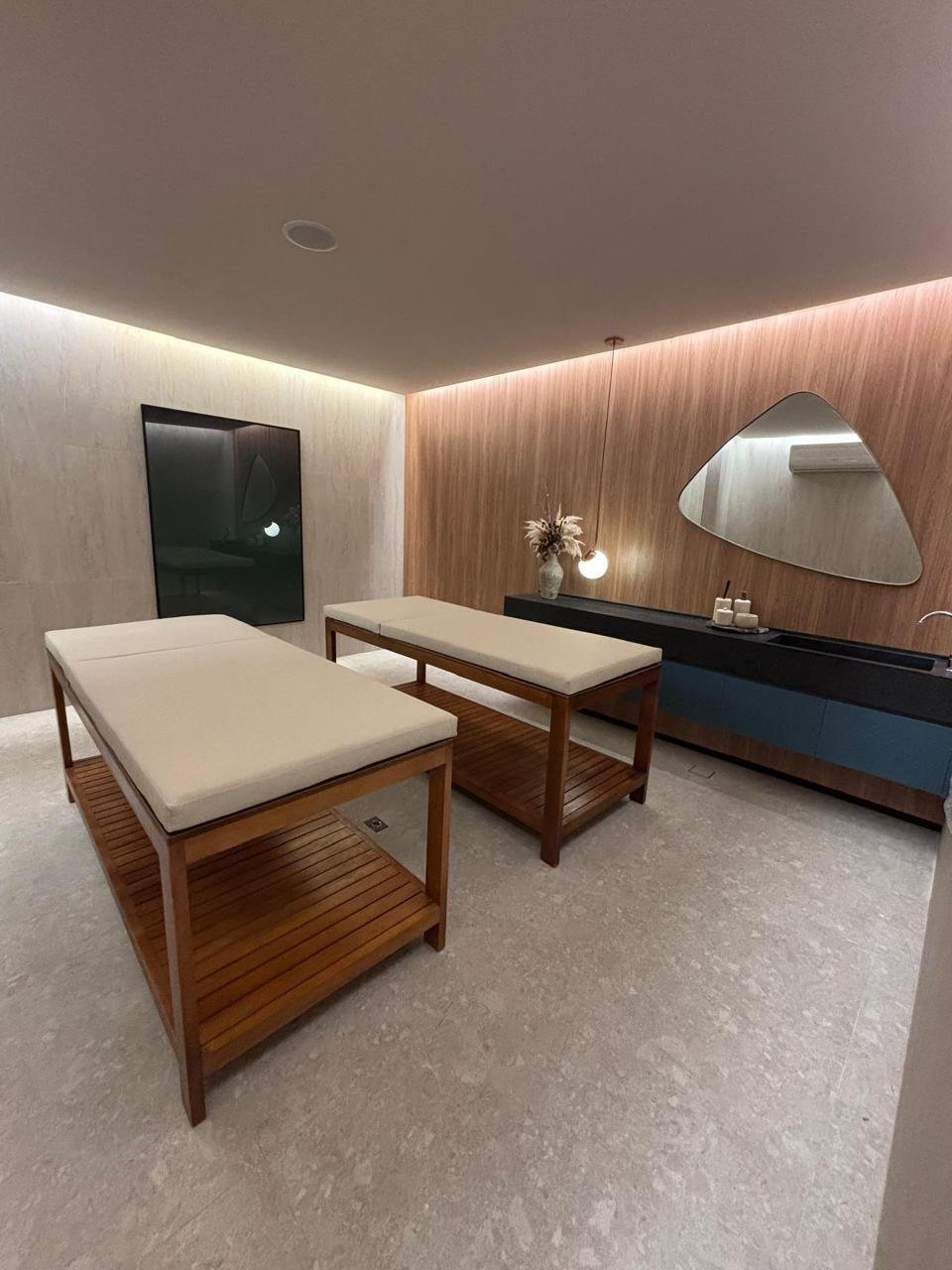 Spa em condomínio de cobertura no Alto de Pinheiros, São Paulo