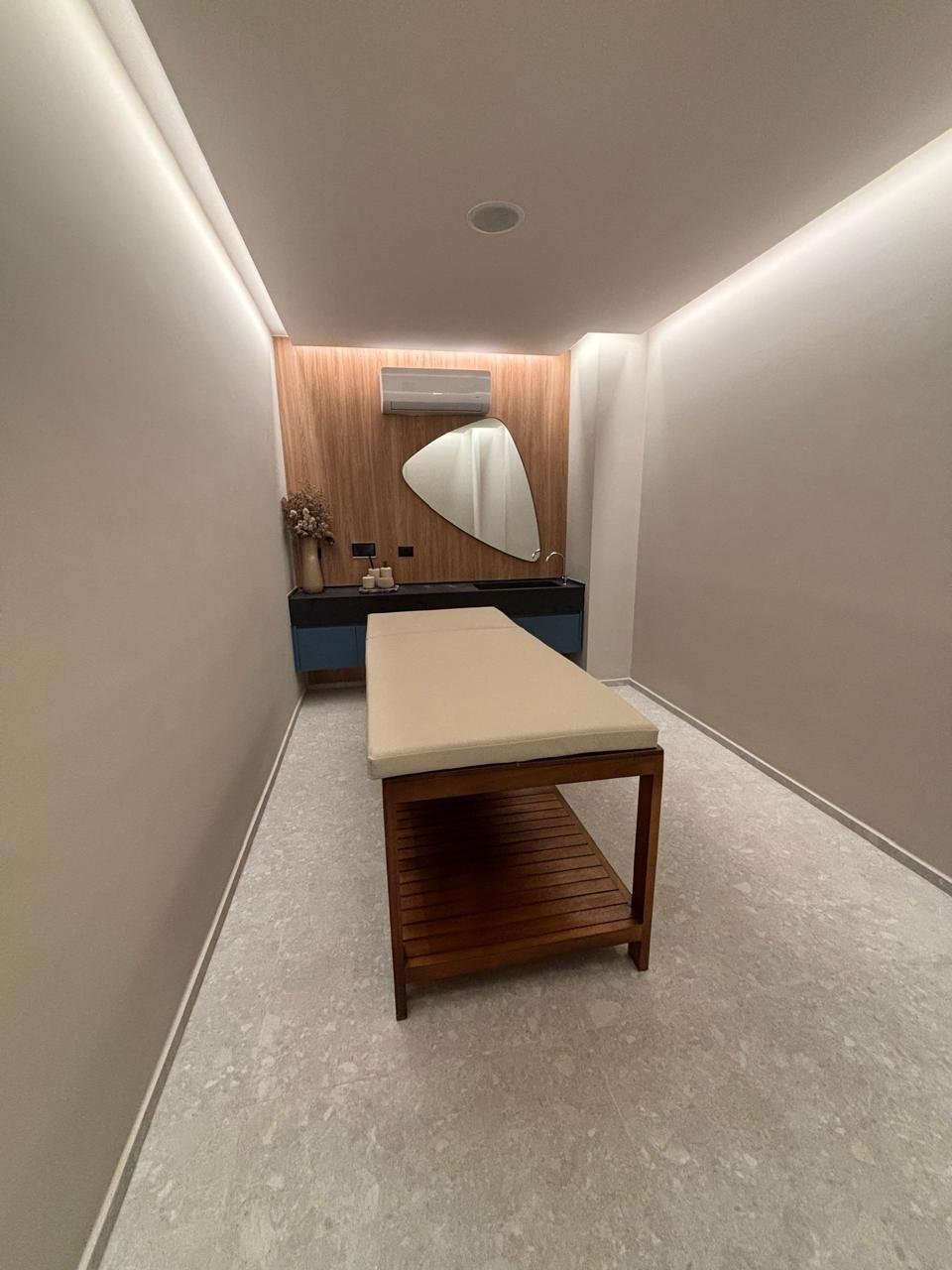 Spa em condomínio de cobertura no Alto de Pinheiros, São Paulo